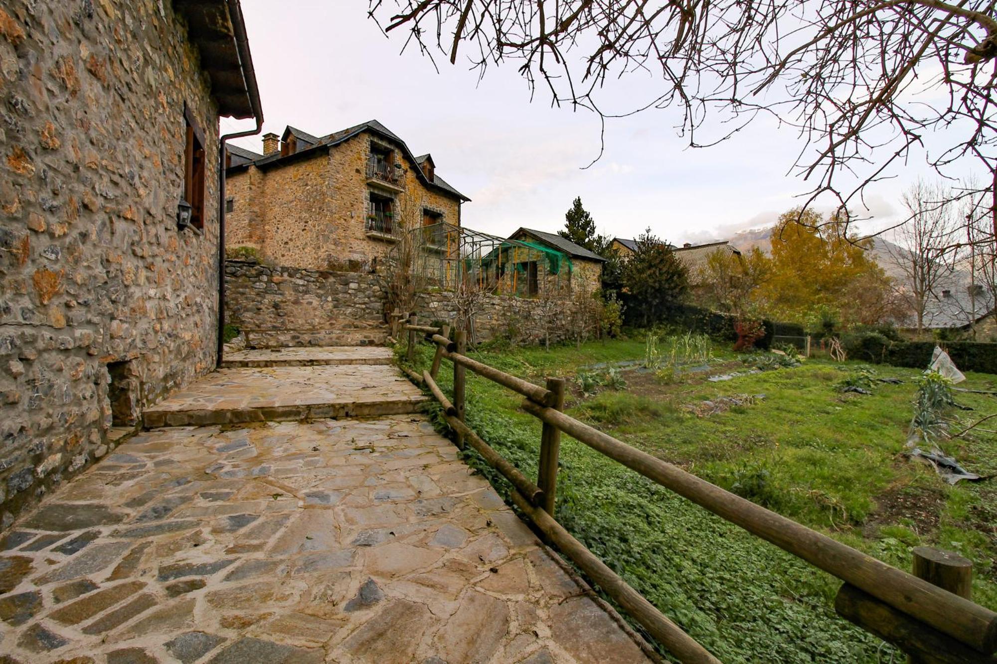 Cuniacha Villa Piedrafita de Jaca Exteriör bild